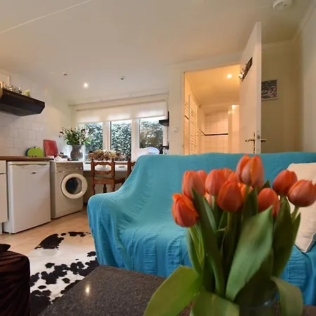 Spacious Near Sea In Dom wakacyjny Bergen