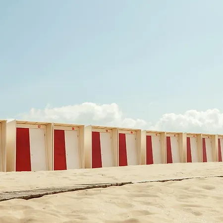 Spacious Near Sea In Dom wakacyjny